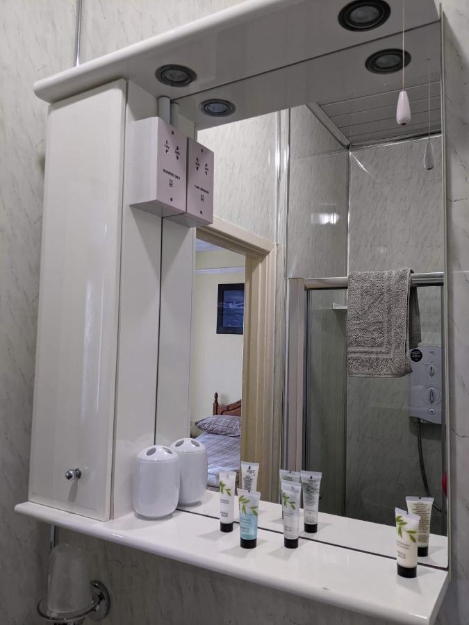 بيغْنْتون Kingswinford Guest House المظهر الخارجي الصورة