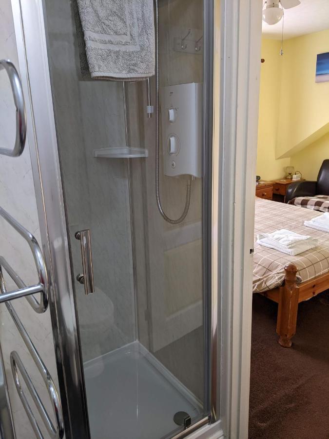 بيغْنْتون Kingswinford Guest House المظهر الخارجي الصورة